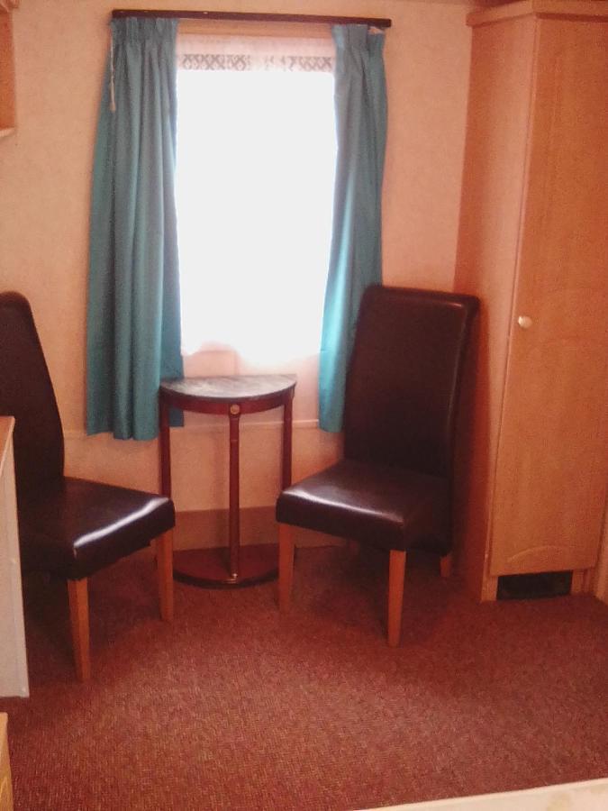 Cosy Chalet Mobile Home , Peace & Quiet Dingle Bagian luar foto